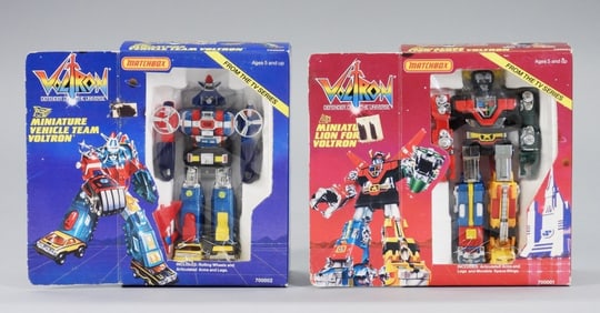 2PC 1985 Matchbox Miniature Vehicle & Lion Voltron