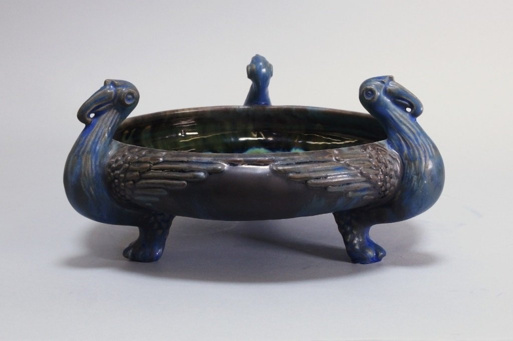 Fulper Pottery Flambe Ibis Bowl: NEW JERSEY, CIRCA 1920s A beautiful Fulper Pottery Flambe glaze bowl with a large ten inch diameter. Inspired by the Egyptian Revival movement during the Art Deco period, the bowl is supported by thre