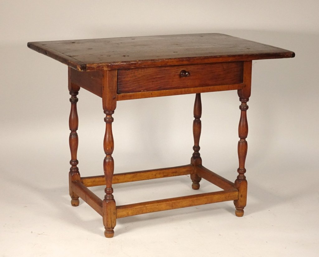 New England Maple & Pine Diminutive Tavern Table (1 of 7)