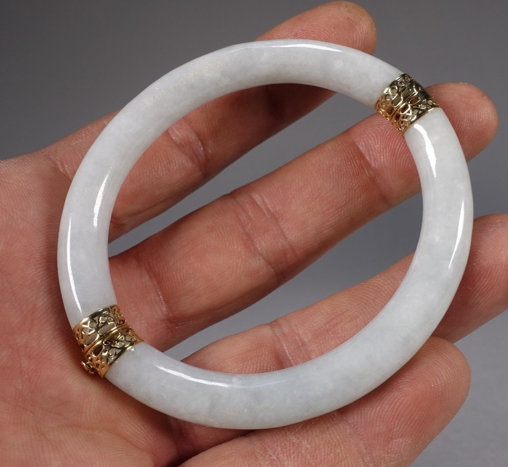 Chinese Pale Blue Celadon Jade 14 KT Gold Bangle (1 of 7)