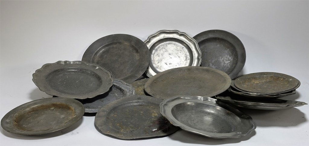 17 English & Colonial 18C Pewter Dish Plates (1 of 7)