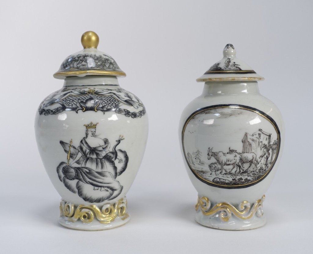 2 Chinese Export Porcelain Grisaille Tea Caddy (1 of 10)
