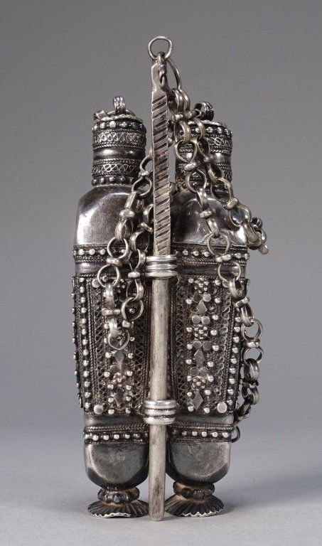 Tibetan Silver Alloy Double Snuff Bottle (1 of 5)