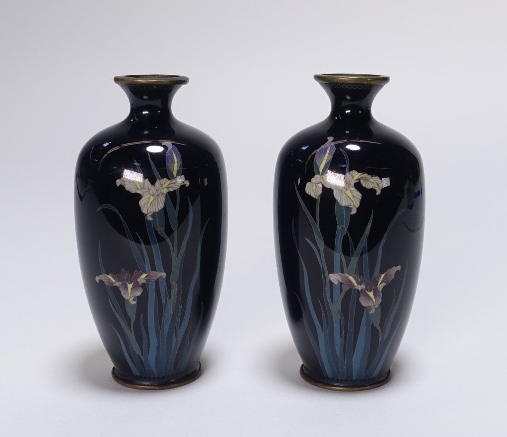 PR Japanese Miniature Cloisonne Silver Wire Vase (1 of 5)