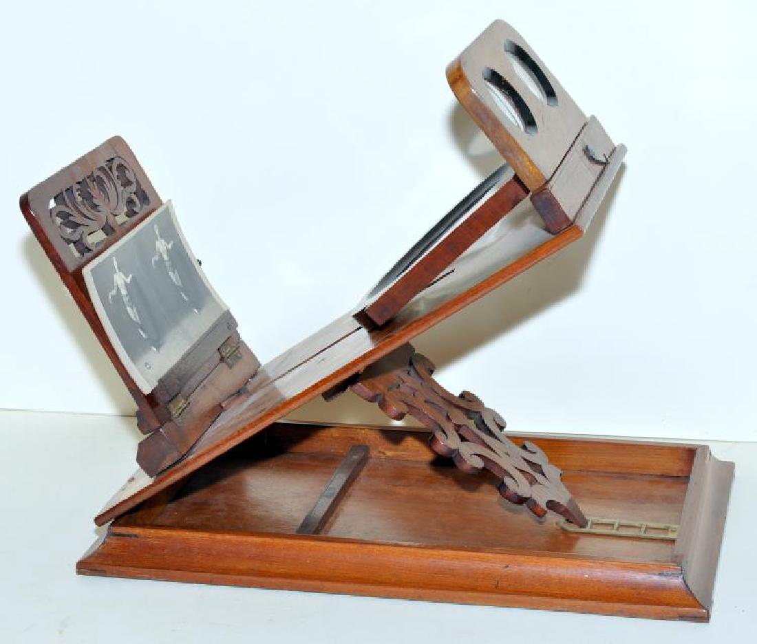 Antique stereoviewer Civil war era (1 of 8)