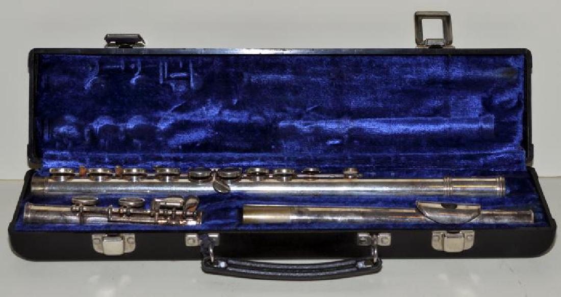 Flute cased Gemeinhardt - instrument (1 of 4)