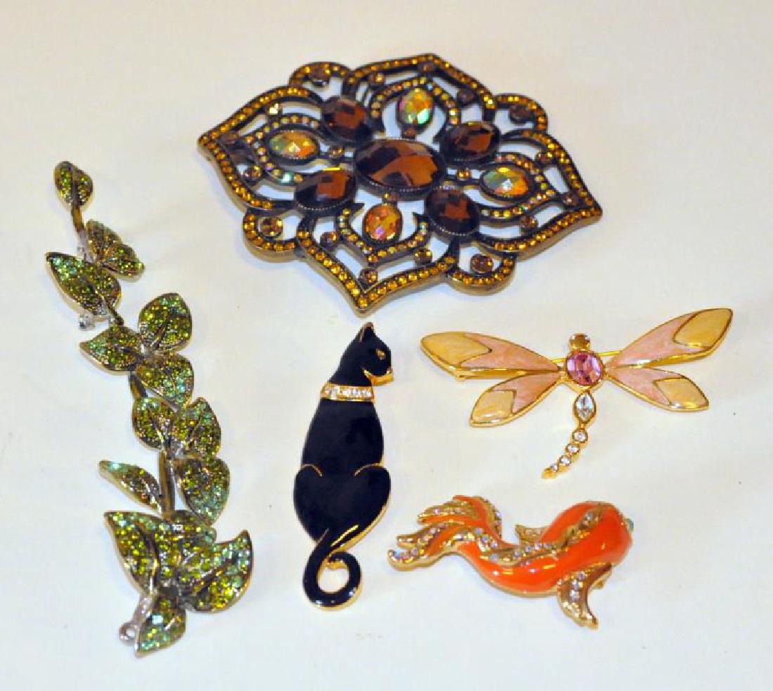 Vintage costume pins signed (1 of 5)