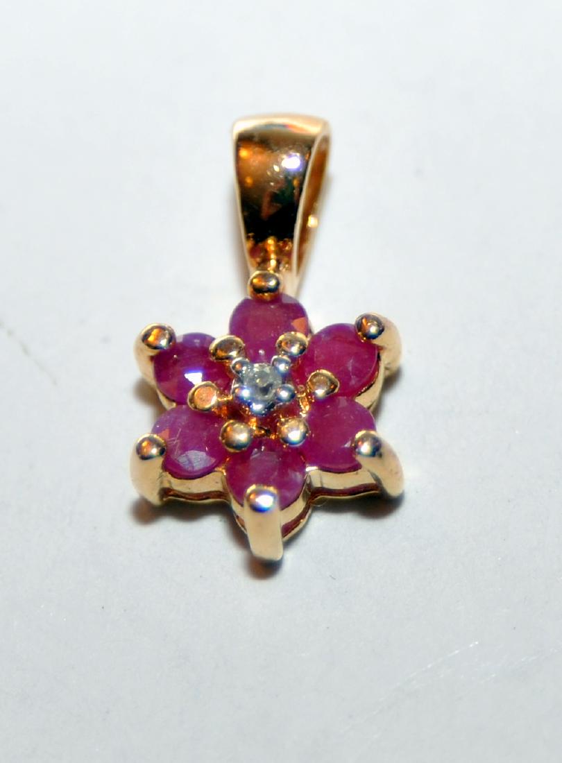 Pendant ruby vermeil star of David: Star of David design - 6 point star pendant with rubies - 6 stones In beautiful color -faceted