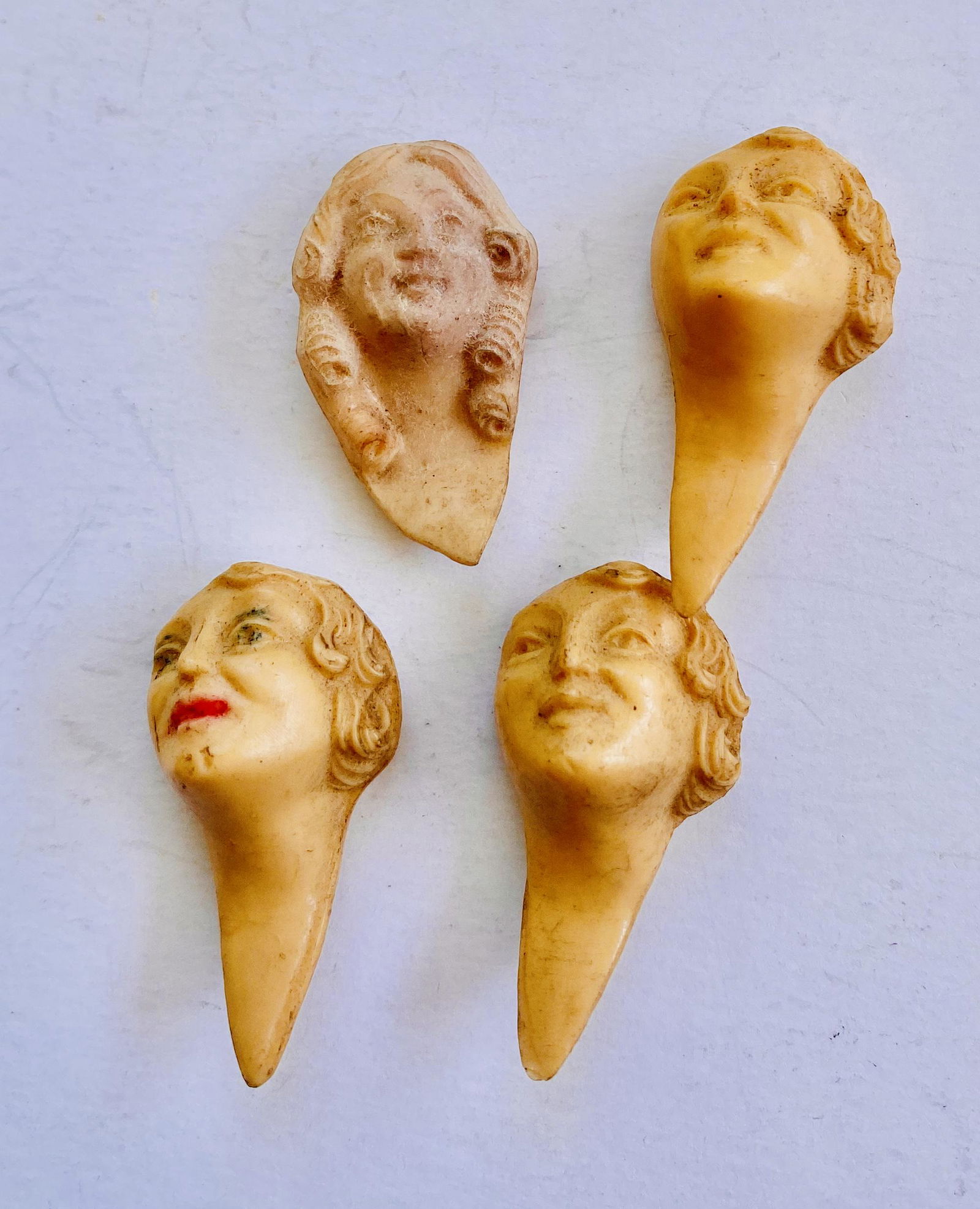 4 deco ladies heads inserts for statues (1 of 3)