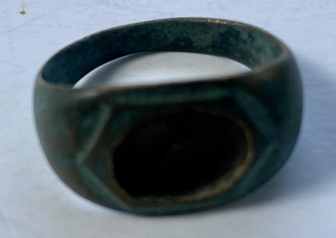 Roman bronze ancient ring (1 of 4)