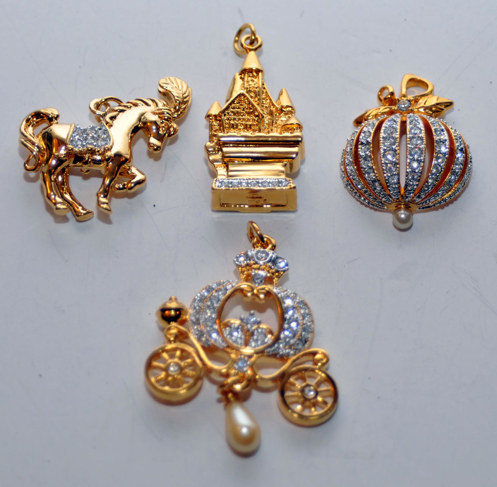 Franklin Mint pins/pendants-4 (1 of 5)