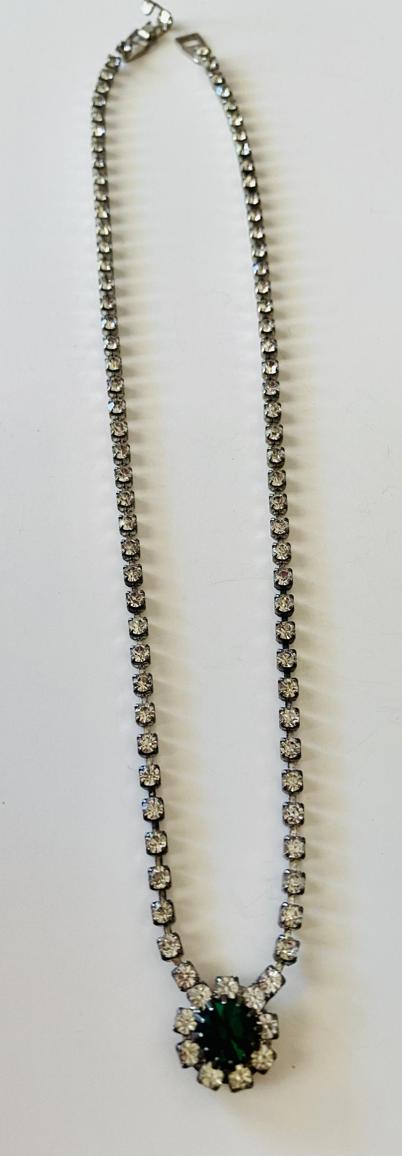 Rhinestone old necklace/pendant (1 of 4)
