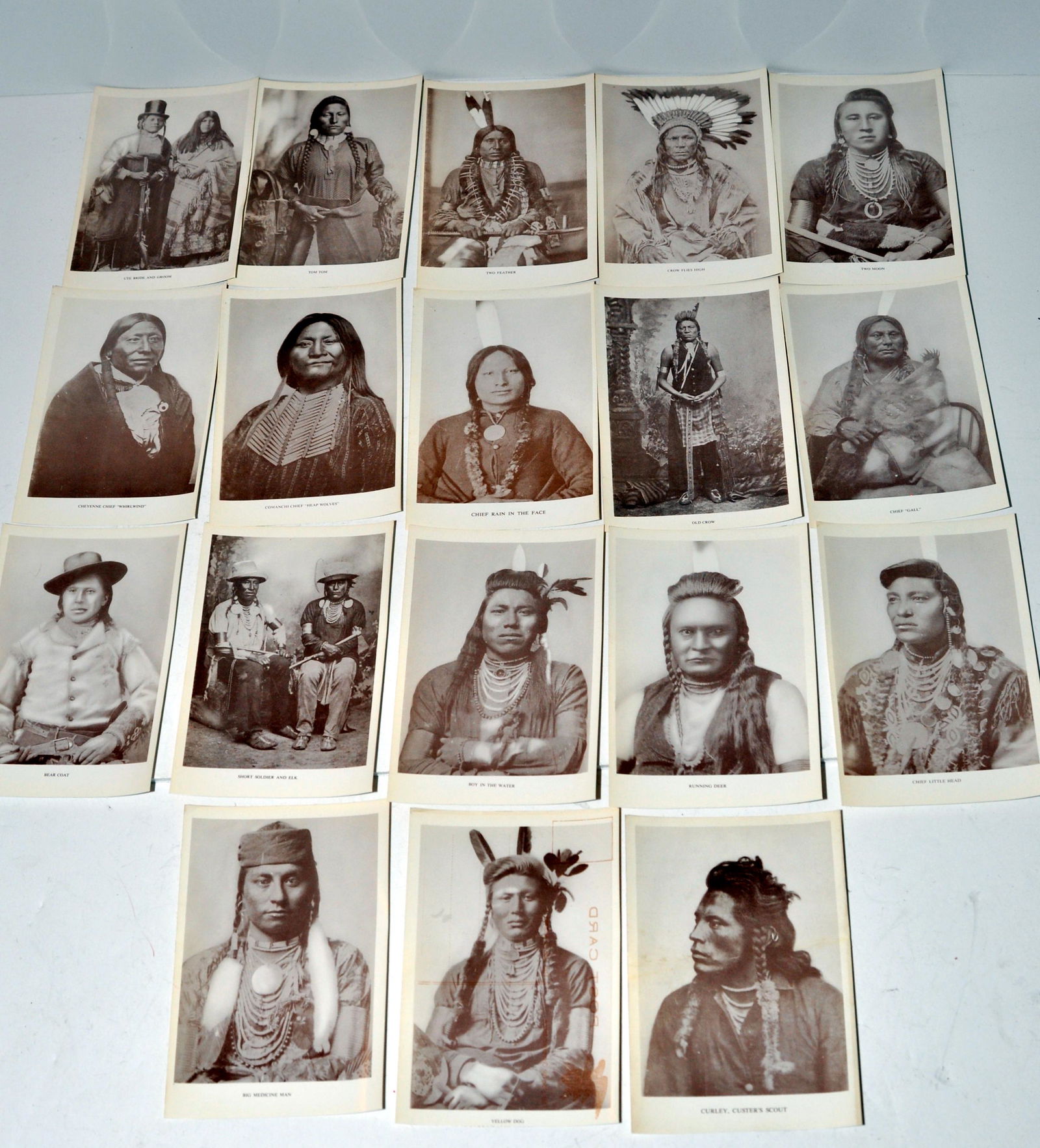 Postcards vintage Indian chiefs plus (1 of 11)