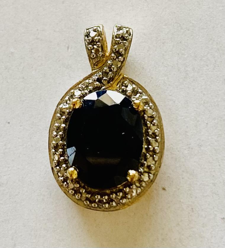 Sapphire vermeil pendant dark blue gemstone (1 of 4)