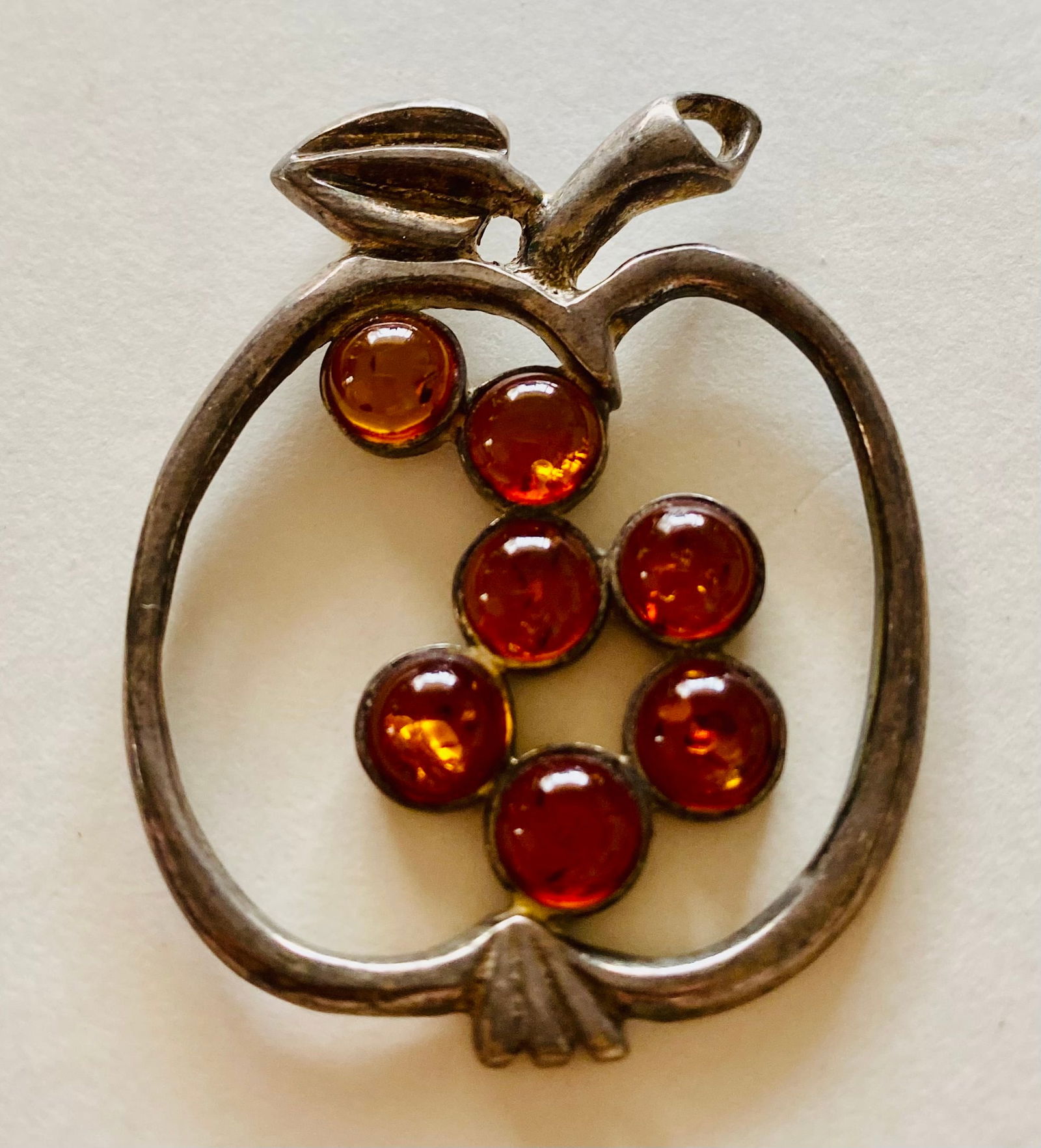 Amber apple pendant - 7 amber stones (1 of 3)