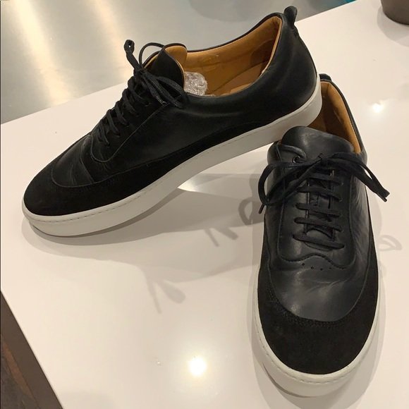 Leather & Suede LEONARD Sneakers by Jack Erwin SZ11.5: Beautiful pair of laced up sneakers in black leather and black suede designed and manufactured in Portugal by Jack Erwin and part of the LEONARD collection.The sneakers are size 11.5 and are in excell