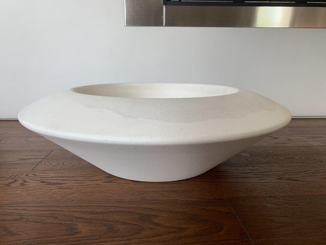 Inorbita Planter by Alberto Meda for Serralunga: Inorbita Planters Pots by Serralunga. The new offering from Alberto Meda for plants - green domestic guests. A spaceship created by a futuristic, perfect and concise shape, landed from another planet