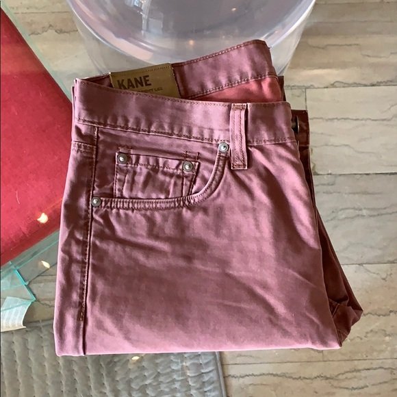 Jeans made in the USA by J Brand, Kane Collection: Beautiful pair of men’s jeans designed and manufactured in Los Angeles California by J Brand and part of the Kane collection. The color is listed as Hid Pomegranate, size 33 (17.5” across waist) x