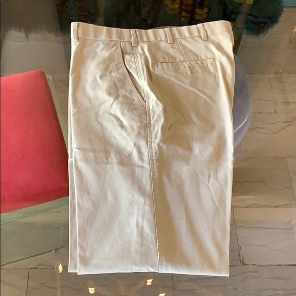 1818 Fitzgerald Dress Pants by Brooks Brothers: Beautiful pair of dress pants designed and manufactured by Brooks Brothers and pet of the 1818 Fitzgerald collection, 100% cotton fabric. size 35 (17” across waist) x 32” inseam x 11” rise x 8��