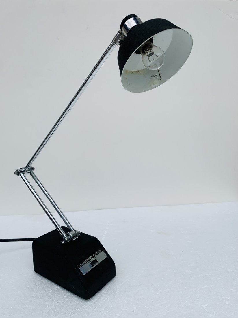 MOBILITE Black Metal Adjustable Reading Lamp (1 of 10)