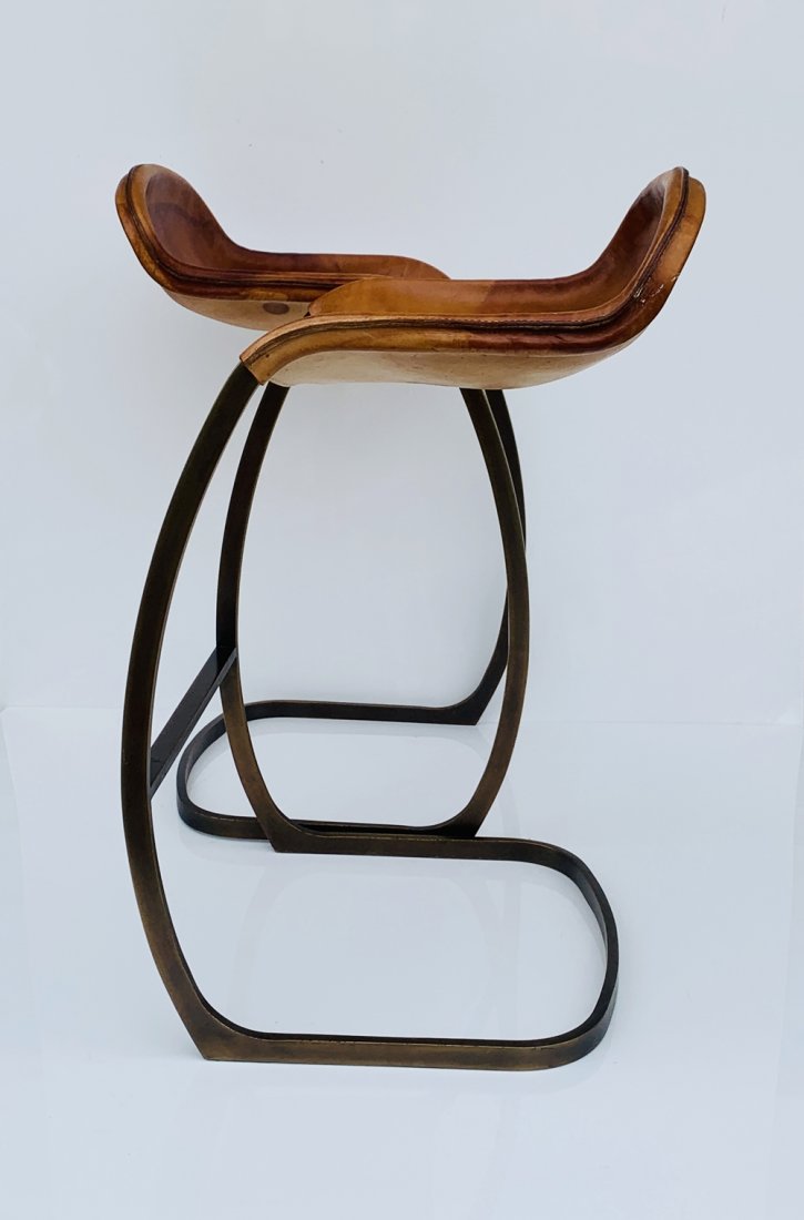 Pair of Vintage Leather & Solid Brass Counter Stools (1 of 19)