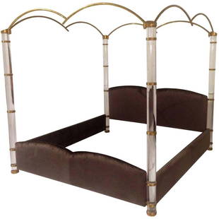 King-Size Lucite & Brass Poster Bed by Marcello Mioni: Stunning and beautiful is this king-size/poster bed designed and manufactured in Italy by Marcello Mioni in the early 1960s.The bed is designed beautifully, the Lucite posts are thick and substantial,