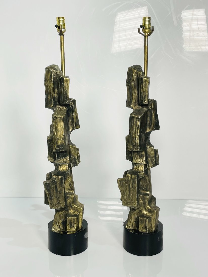 Brutalist Table Lamps by Maurizio Tempestini for Laurel Lighting: A pair of mid-century modern table lamps designed by Maurizio Tempestini and manufactured by Laurel lighting.The table lamps featured a cubed faux bois column in a gold finish with a black round base.