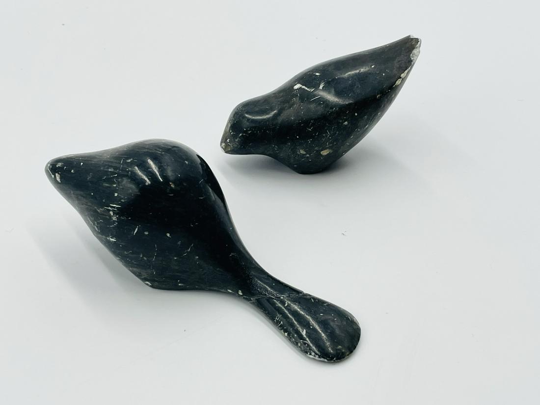 Pair Soapstone Sculptures by Alan Middleton, Canada: Exceptional Soapstone sculptures of two birds by Alan Middleton of Ontario, Canada.These beautiful pieces are 2 of approximately thirty animal designs that Middleton created between 1965 and 1974. Pri