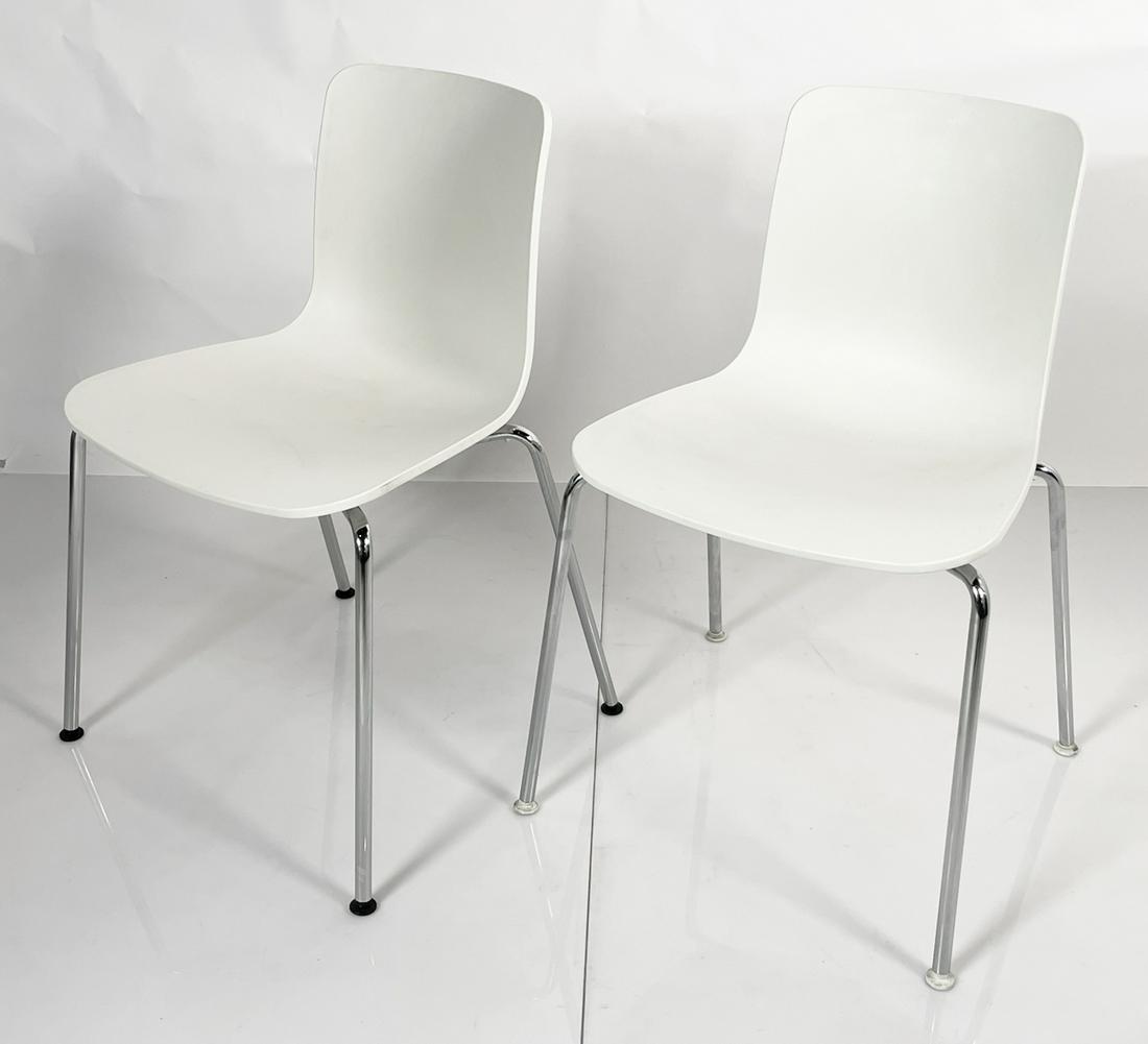 Pair of HAL Stacking Chairs by Jasper Morrison for Vitra: Designed by Jasper Morrison as a modern interpretation of the classic molded plastic chair, the Vitra HAL Stacking Chair features a comfortable, casually curved plastic seat on lightweight yet strong