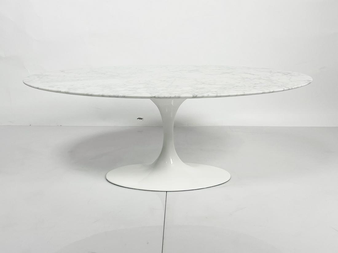 Eero Saarinen Style Coffee Table with Marble Top (1 of 7)