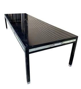 Expandable Dining Table by Baker Furniture: Vintage dining table designed and manufactured in the USA by Baker Furniture, the table comes with 4 18" leaves and measures 66" when closed and 138" when open, you can add one leaf at the time to add