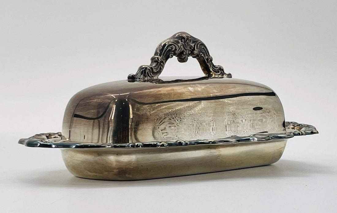 Silver Plated Butter Dish With lid by Gorham Silver (1 of 8)
