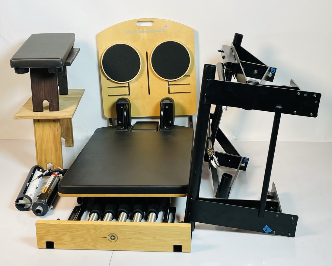 Partial Pilates Reformer Machine Together with a Rotational Diskboard by Merrithew (1 of 20)