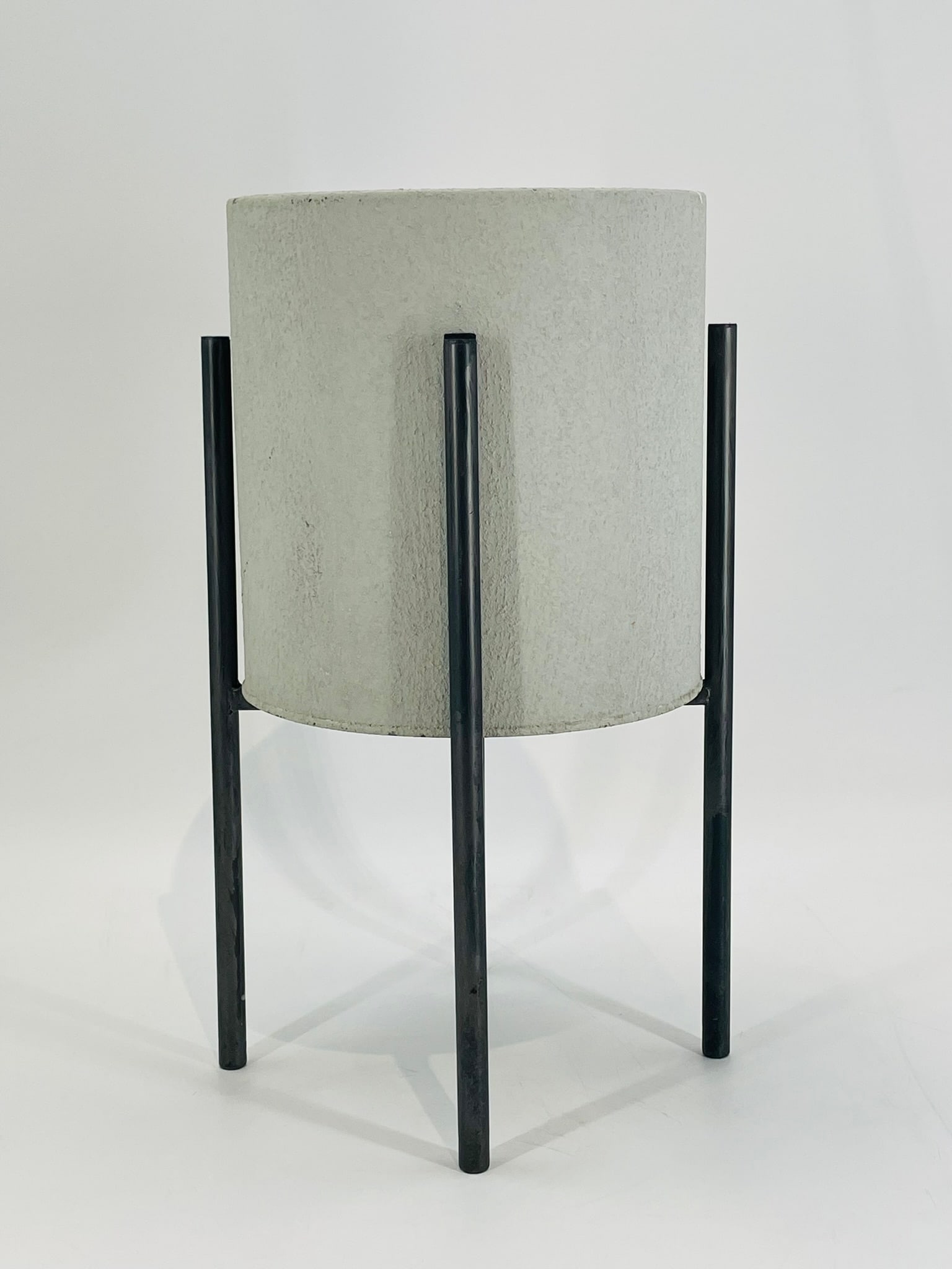 Post Modern Fiberglass Planter and stand (1 of 13)