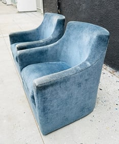 Pair of Barrel-Back Chairs on Swivel Mechanism, USA 1990's