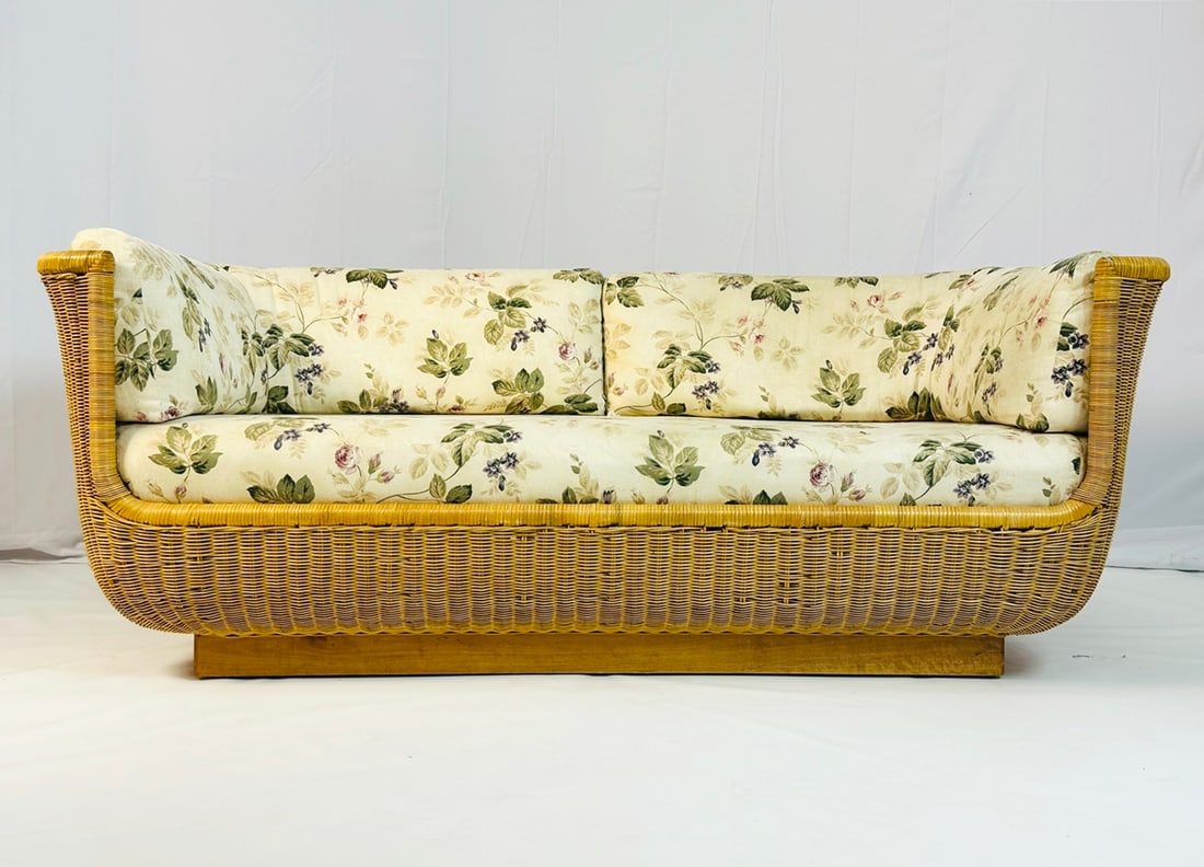 Wicker Sofa Made in the USA by Founders, Circa 1960s (1 of 20)