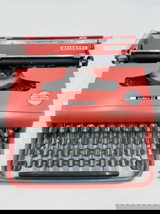 Olivetti Lettera 200 Mechanical Typewriter by Marcello Nizzoli made in Great Britain: Olivetti Lettera 22 is a portable mechanical typewriter designed by Marcello Nizzoli in 1949 and manufactured in Great Britain. In 1959 the Lettera 22 was named the best designed product of the last 1