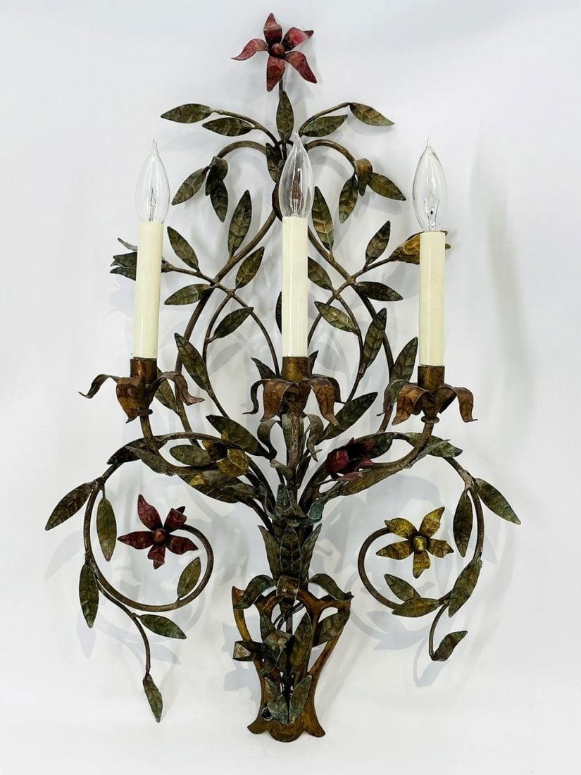 Vintage Italian Gilded Sconce with Three Lights. (1 of 12)