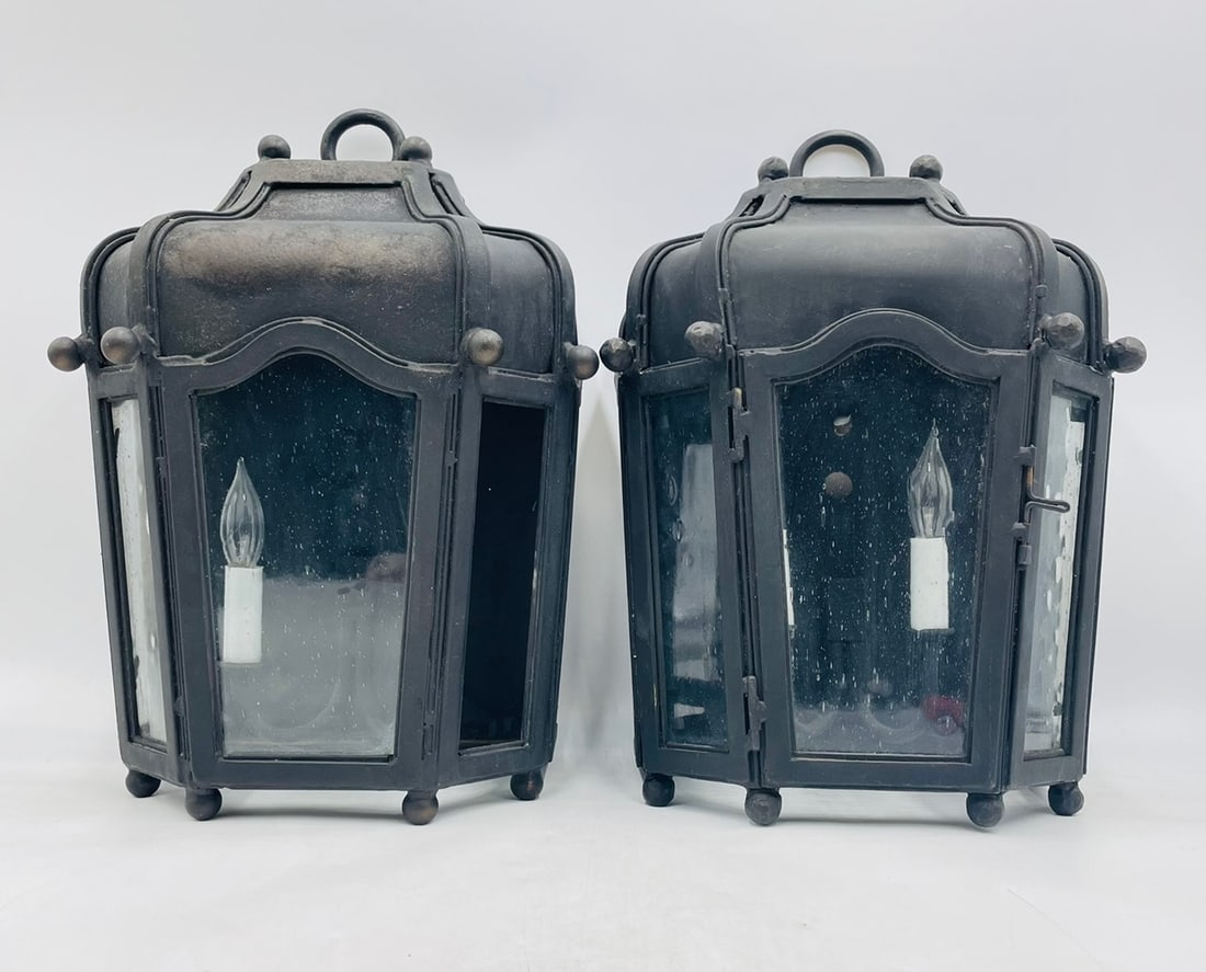 Pair of "Boston" Wall Lanterns/Sconces by Paul Ferrante (1 of 15)