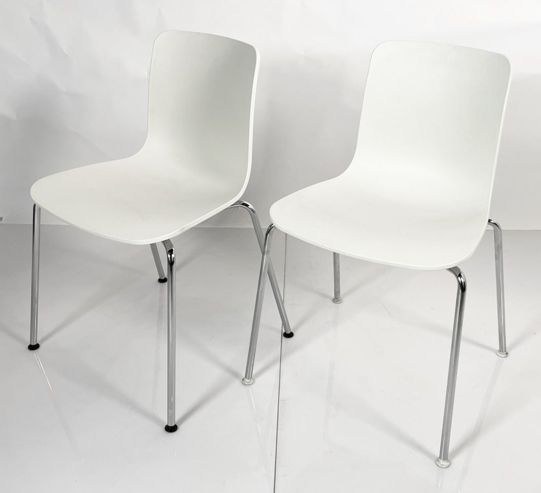 Pair of HAL Stacking Chairs by Jasper Morrison for Vitra: Designed by Jasper Morrison as a modern interpretation of the classic molded plastic chair, the Vitra HAL Stacking Chair features a comfortable, casually curved plastic seat on lightweight yet strong