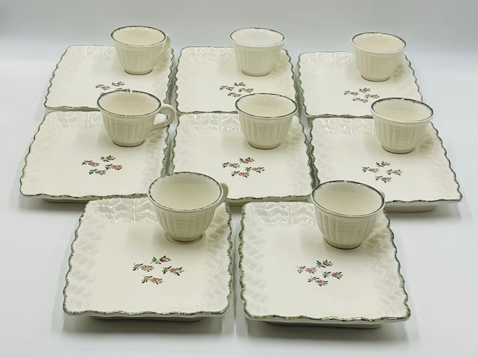 Set of 8 Vintage Dinner/Snack Trays with Tea/Coffee Cups made in Italy, 16pcs Total (1 of 14)