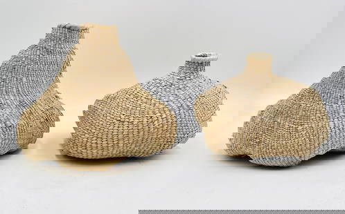Michoacán Handwoven Chuspata Sculptural Gourds (Pair): Offered is a pair of handcrafted sculptural vessels made from chuspata, a native aquatic reed harvested around Lake Pátzcuaro in Michoacán, Mexico. This traditional material—integral to the crafts
