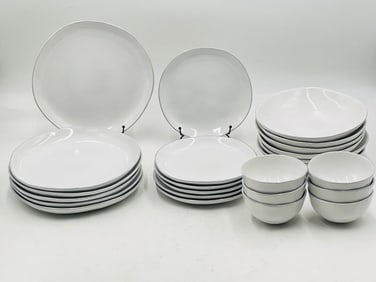 Costa Nova “Livia” White Stoneware Dinnerware Set – Portugal (24 Pieces)