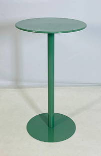 Contemporary Green Metal Bistro Table with Round Top: A sleek and modern bistro table featuring a round metal top in a glossy green finish. The minimalist design includes a single cylindrical pedestal stem and a circular base, providing both visual