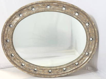 Large Oval Wall Mirror With Giltwood Frame & Carved Star Details: Large Oval wall mirror with giltwood frame and carved star details.&lt;br&gt;&lt;br&gt; The mirror has a hook to hanged it vertically but can also be hanged horizontally.&lt;br&gt;&lt;br&gt; Measureme