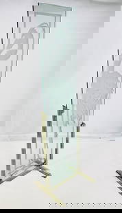 Stunning Etched Art Glass Sculpture on a Metal Stand: Stunning etched art glass sculpture on a metal stand depicting a crane.The piece is very tall and imposing.Measurements: 73.5 inches high x 20.50 inches wide (including metal stand) x 18 inches wide (