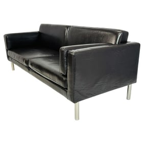 Modern 3 Seater Sofa in the style of Erik Jorgensen