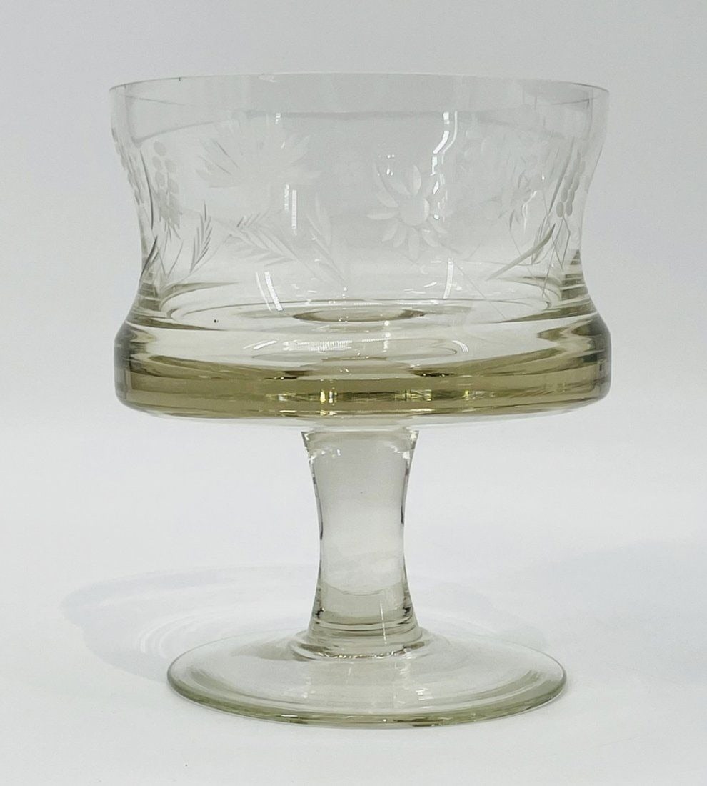 Large Crystal Clear Pedestal Compote Bowl Etched Floral Design: Large Crystal Clear Pedestal Compote Bowl Etched Floral Design.Measurements:7.25 inches high x 6 inches in diameter.All items are sold as is. The auction house does not warrant authenticity on any spe