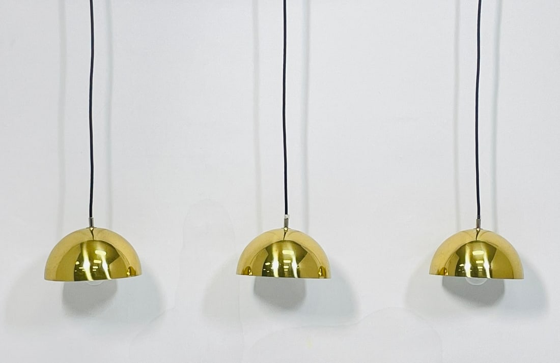 Set of 3 'Flower Pot' Pendant Lights by Verner Panton (1 of 14)