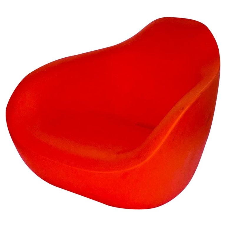 Low Rider Lounge Chair by Scott Klinker (USA 20th/21st Century) for Offi: The Low Rider Lounge is an adult-sized lounger designed to fit indoor, outdoor, residential and public spaces. The chair's soft lines are friendly and comfortable but decidedly modern.The design speak
